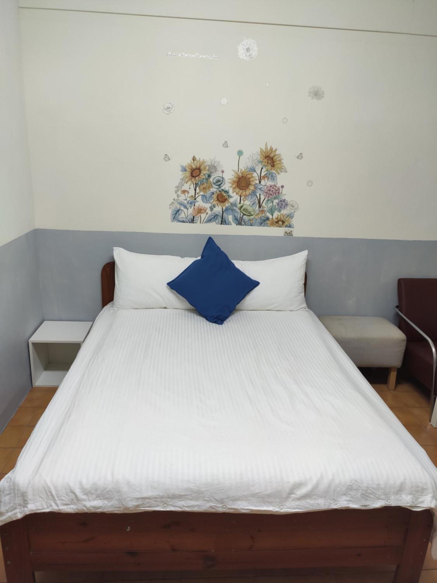 Papa Bear'S Guesthouse Taichung Cameră foto