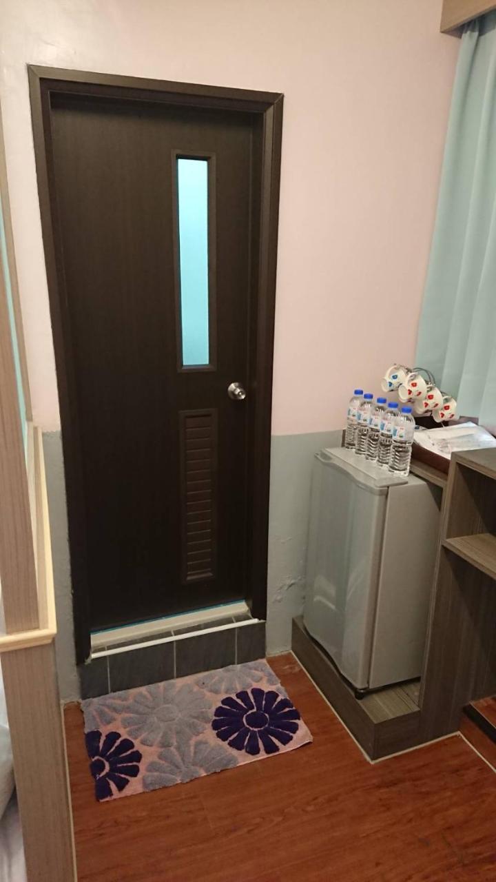 Papa Bear'S Guesthouse Taichung Exterior foto